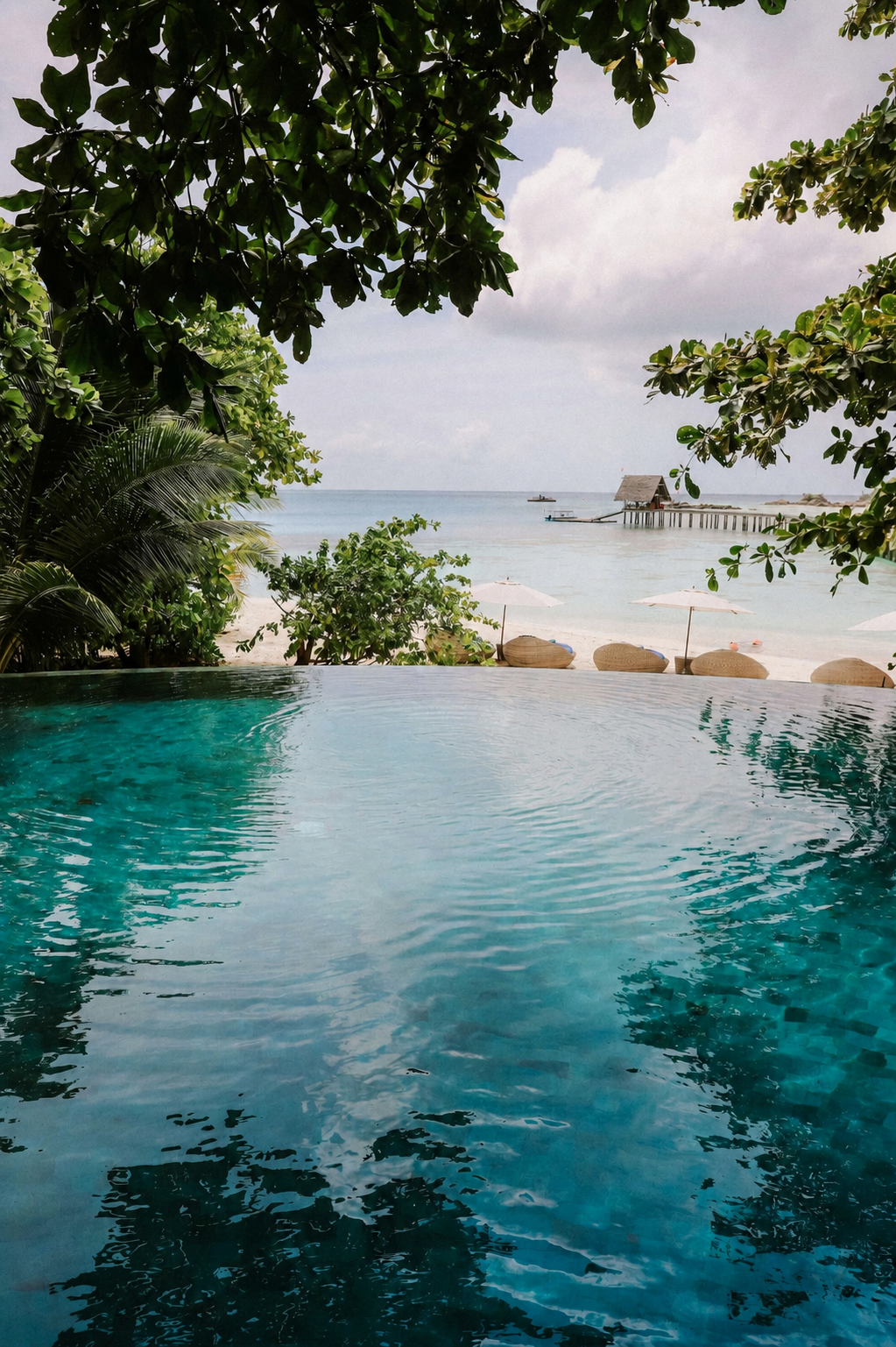 Quiet pool deck